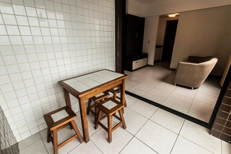 Apartamento para alugar com 55m², 1 quarto e 1 vagaVaranda