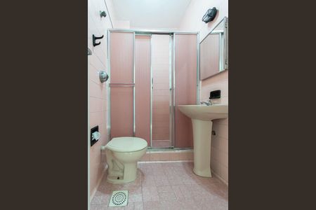 Apartamento para alugar com 58m², 2 quartos e sem vagaBanheiro