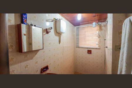 Casa à venda com 100m², 3 quartos e 2 vagasCasa 2 - Banheiro