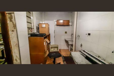 Casa à venda com 100m², 3 quartos e 2 vagasCasa 2 - Área de Serviço