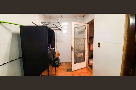 Casa à venda com 100m², 3 quartos e 2 vagasCasa 2 - Área de Serviço