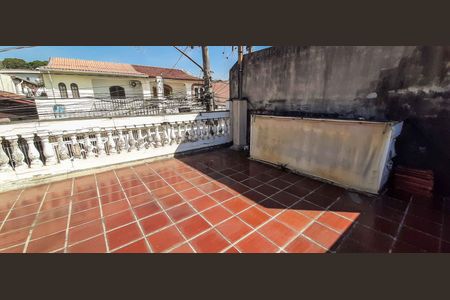 Casa à venda com 100m², 3 quartos e 2 vagasTerraço