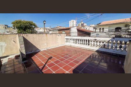Casa à venda com 100m², 3 quartos e 2 vagasTerraço