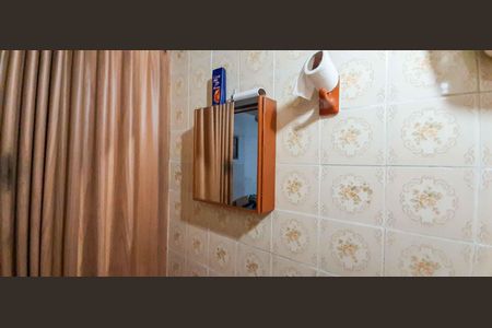 Casa à venda com 100m², 3 quartos e 2 vagasCasa 2 - Banheiro