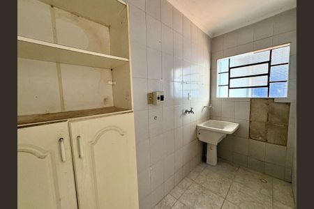 Casa à venda com 135m², 3 quartos e 2 vagas Casa à venda com 135m², 3 quartos e 2 vagasÁrea de Serviço