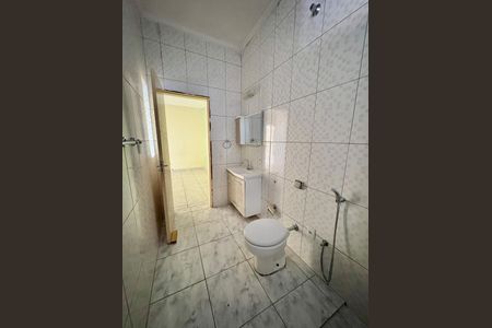 Casa à venda com 135m², 3 quartos e 2 vagas Casa à venda com 135m², 3 quartos e 2 vagasBanheiro da Suíte