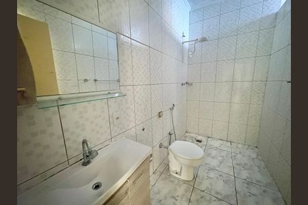 Casa à venda com 135m², 3 quartos e 2 vagas Casa à venda com 135m², 3 quartos e 2 vagasBanheiro da Suíte