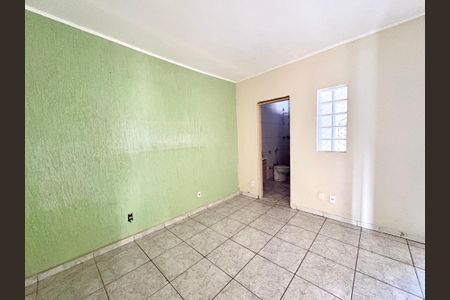 Casa à venda com 135m², 3 quartos e 2 vagas Casa à venda com 135m², 3 quartos e 2 vagasQuarto 3 - Suíte