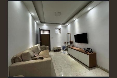 Apartamento à venda com 62m², 2 quartos e 1 vagaSala