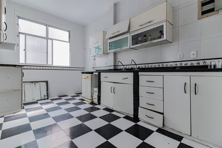 Apartamento à venda com 205m², 4 quartos e 1 vagaCozinha