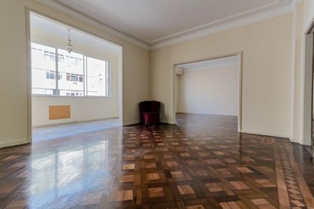 Apartamento à venda com 205m², 4 quartos e 1 vagaSala