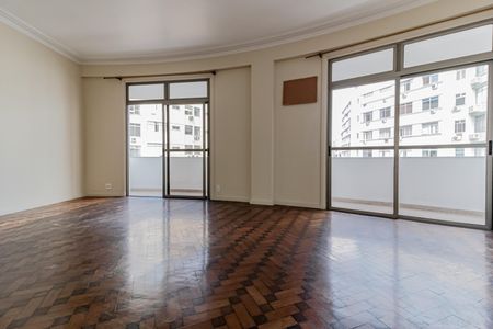Apartamento à venda com 205m², 4 quartos e 1 vagaSuíte 
