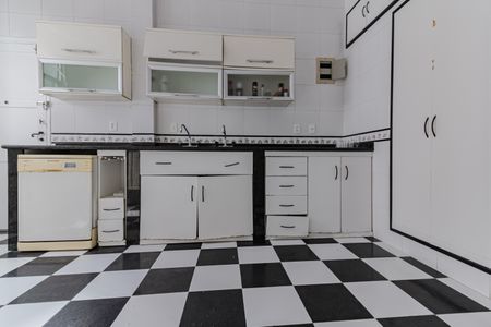 Apartamento à venda com 205m², 4 quartos e 1 vagaCozinha