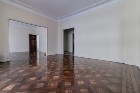 Apartamento à venda com 205m², 4 quartos e 1 vagaSala