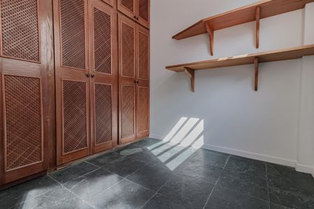 Apartamento à venda com 205m², 4 quartos e 1 vagaQuarto de Serviço