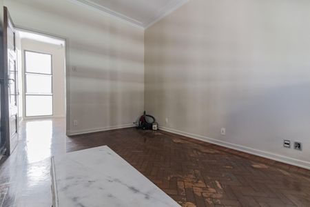 Apartamento à venda com 205m², 4 quartos e 1 vagaQuarto 1