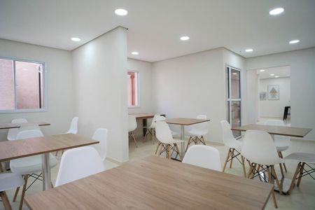 Apartamento à venda com 45m², 2 quartos e sem vagaÁrea comum