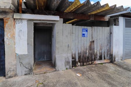 Casa à venda com 210m², 3 quartos e 2 vagasFachada