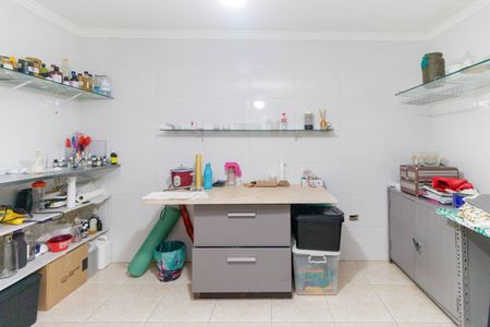 Casa à venda com 210m², 3 quartos e 2 vagasQuarto de Serviço