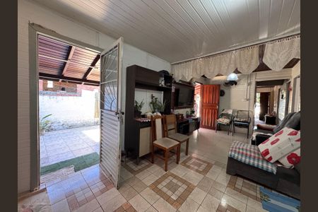 Casa para alugar com 140m², 3 quartos e 2 vagasSala 