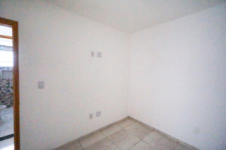 Apartamento à venda com 37m², 2 quartos e sem vaga Apartamento à venda com 37m², 2 quartos e sem vagaQuarto 01