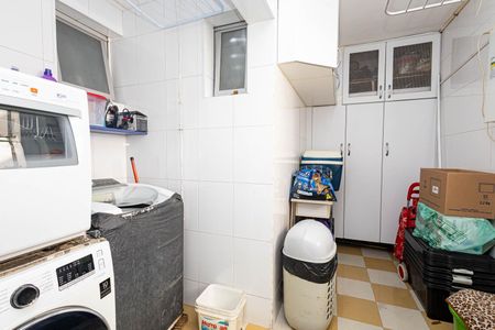 Apartamento à venda com 105m², 3 quartos e 1 vagaÁrea de Serviço