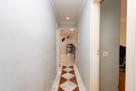 Apartamento à venda com 105m², 3 quartos e 1 vagaCorredor