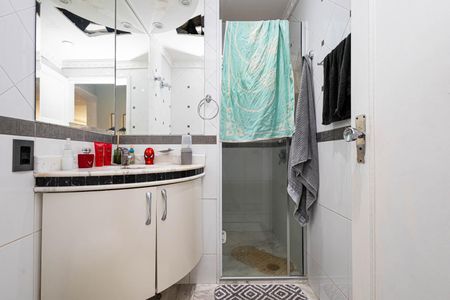 Apartamento à venda com 105m², 3 quartos e 1 vagaBanheiro Social