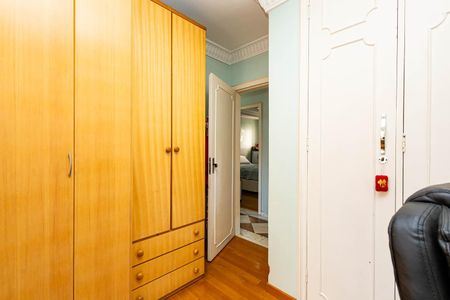 Apartamento à venda com 105m², 3 quartos e 1 vagaQuarto 2