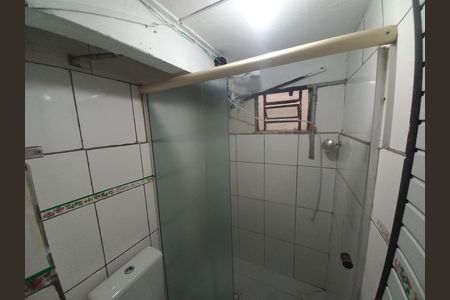 Casa para alugar com 51m², 1 quarto e sem vaga Casa para alugar com 51m², 1 quarto e sem vagaBanheiro