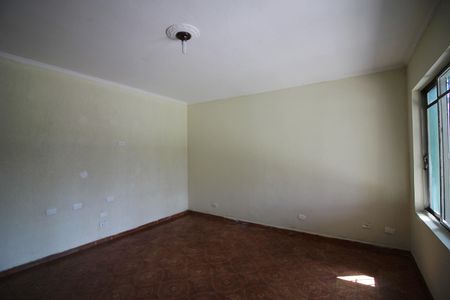 Casa para alugar com 277m², 3 quartos e 2 vagasSala