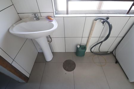 Casa à venda com 160m², 3 quartos e 2 vagasÁrea de Serviço