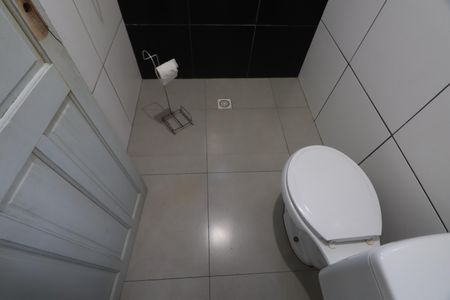 Casa à venda com 160m², 3 quartos e 2 vagasBanheiro de serviço