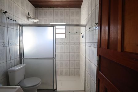 Casa à venda com 160m², 3 quartos e 2 vagasBanheiro