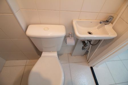 Apartamento à venda com 130m², 3 quartos e 2 vagasBanheiro de Serviço