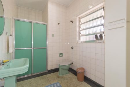 Casa à venda com 223m², 4 quartos e 1 vagaBanheiro - Social 2