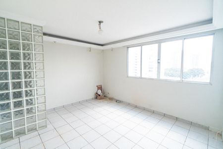 Apartamento à venda com 65m², 2 quartos e 1 vagaSala