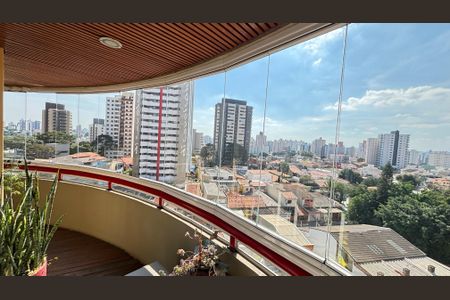 Apartamento à venda com 230m², 4 quartos e 5 vagasVaranda Sala
