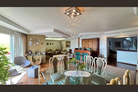 Apartamento à venda com 230m², 4 quartos e 5 vagasSala - Sala de Jantar