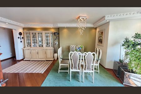 Apartamento à venda com 230m², 4 quartos e 5 vagasSala - Sala de Jantar