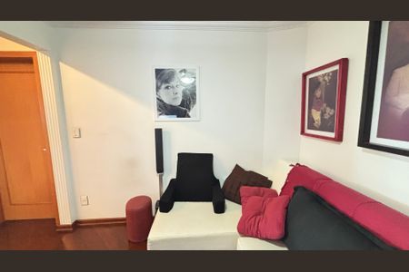 Apartamento à venda com 230m², 4 quartos e 5 vagasSala de TV
