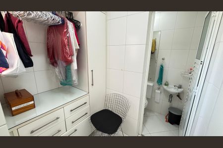 Apartamento à venda com 230m², 4 quartos e 5 vagasÁrea de Serviço