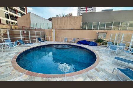Apartamento à venda com 230m², 4 quartos e 5 vagasPiscina