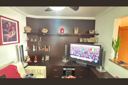 Apartamento à venda com 230m², 4 quartos e 5 vagasSala de TV