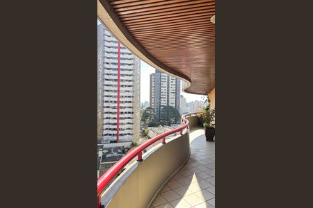 Apartamento à venda com 230m², 4 quartos e 5 vagasVaranda dos Dormitórios