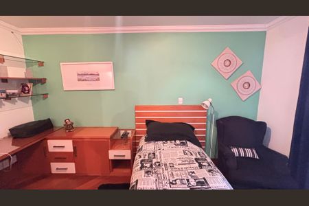 Apartamento à venda com 230m², 4 quartos e 5 vagasSuite 2