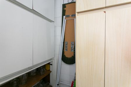 Apartamento à venda com 70m², 3 quartos e 1 vagaÁrea de Serviço