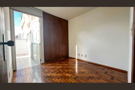 Apartamento à venda com 105m², 3 quartos e 2 vagas