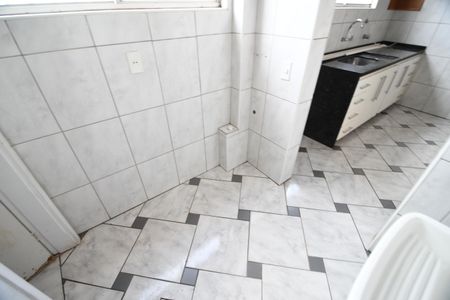 Apartamento à venda com 80m², 3 quartos e 1 vagaÁrea de Serviço