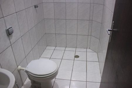 Casa à venda com 230m², 4 quartos e 6 vagasLavabo